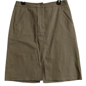 Chico's olive green skirt with stretch Pre-loved